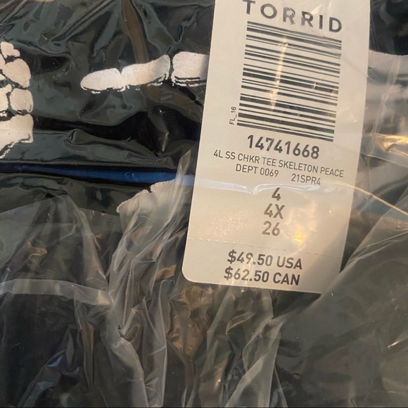 NWT TORRID Lovesick Skeleton Peace Choker Tee - Picture 6 of 7